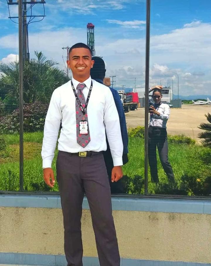 translator photo