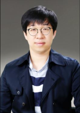 translator photo