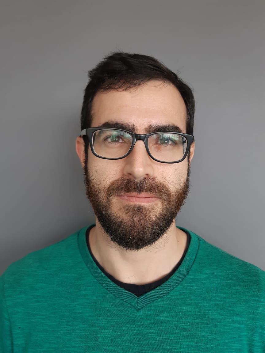 translator photo